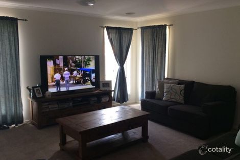 Property photo of 23 Corowa Crescent Burnside VIC 3023