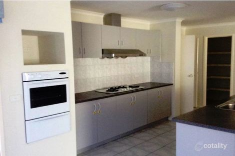 Property photo of 23 Corowa Crescent Burnside VIC 3023