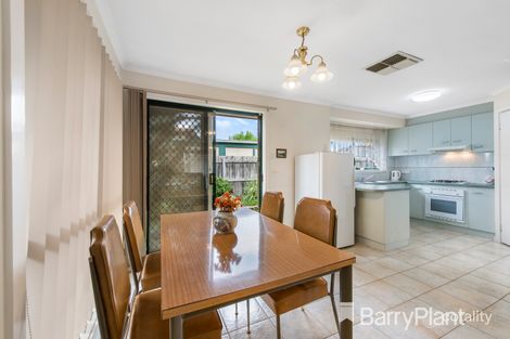 Property photo of 2/117 Hogans Road Hoppers Crossing VIC 3029