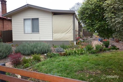 8 Sloane St, Goulburn, NSW 2580