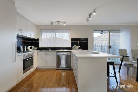 Property photo of 2/13 Normanby Street Hughesdale VIC 3166