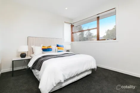 Property photo of 18 Lomond Street Glen Iris VIC 3146