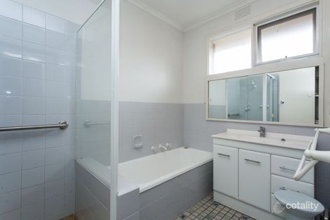 Property photo of 2/4 Park Avenue Glen Huntly VIC 3163