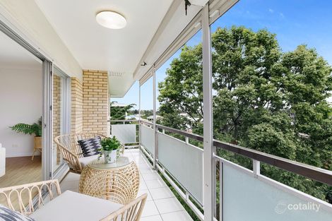 Property photo of 9/20 Kitchener Street Coorparoo QLD 4151