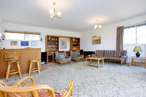 Property photo of 6 Barrow Street Mount Martha VIC 3934