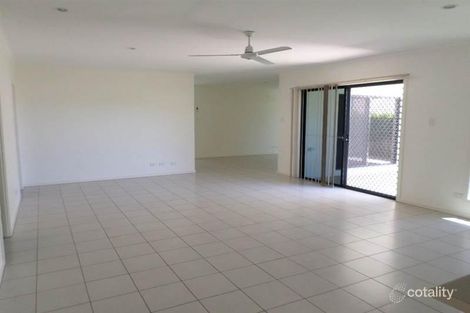 Property photo of 46 Willowtree Drive Flinders View QLD 4305