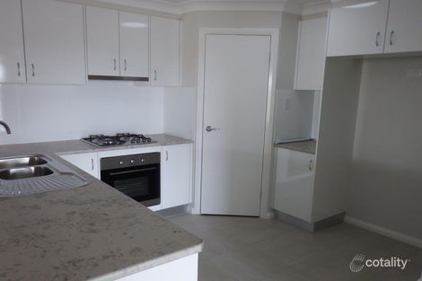 Property photo of 11 Lake Place North Tamworth NSW 2340