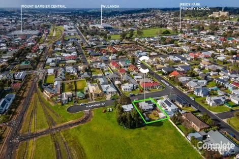 Property photo of 5 Hammer Court Mount Gambier SA 5290