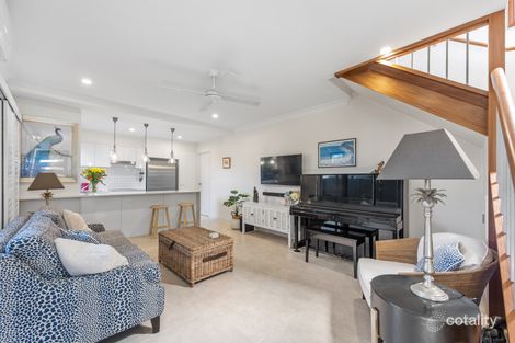 Property photo of 2/15 Sambar Close Chermside West QLD 4032