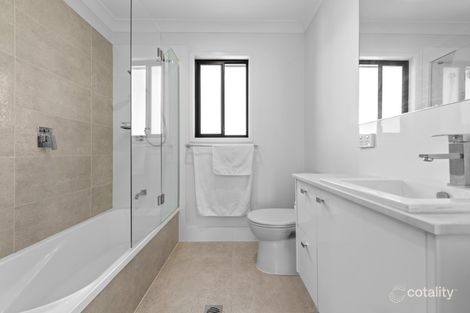 Property photo of 2/15 Sambar Close Chermside West QLD 4032