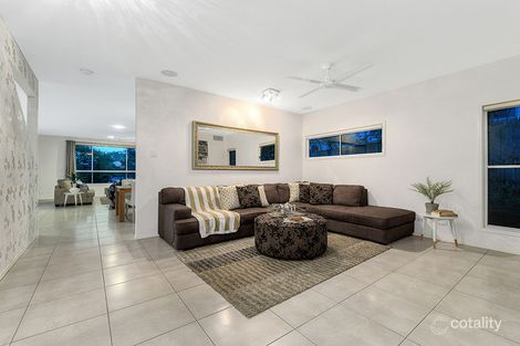 Property photo of 15 Rowton Street Holland Park QLD 4121