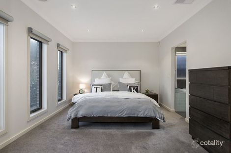 Property photo of 29 Madden Drive South Morang VIC 3752