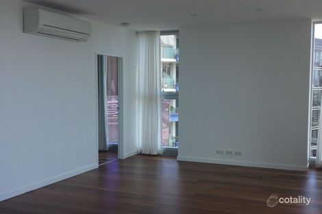 Property photo of 2005/231-245 Harbour Esplanade Docklands VIC 3008