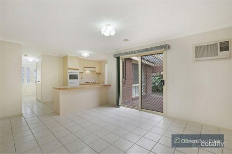 Property photo of 9 Samuel Close Berwick VIC 3806