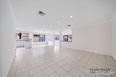 Property photo of 6 Caracara Way Bennett Springs WA 6063