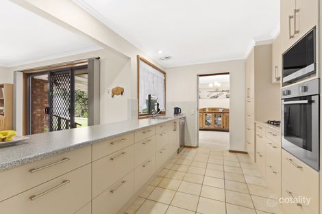 Property photo of 2 Azalea Avenue Mill Park VIC 3082