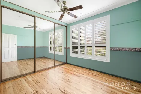 Property photo of 2 Plante Walk Lalor Park NSW 2147