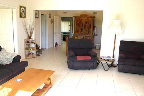 Property photo of 30 Orana Street Green Point NSW 2251