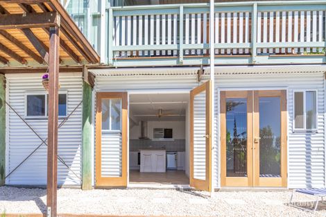 Property photo of 53 Rehbein Avenue Qunaba QLD 4670