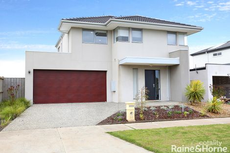 Property photo of 23 Stoneleigh Circuit Williams Landing VIC 3027