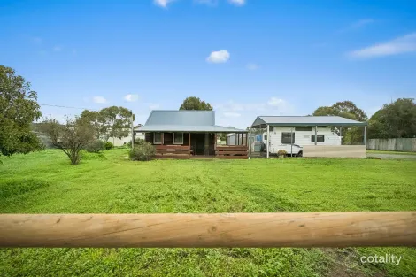 Property photo of 32 Stanhope Road Rushworth VIC 3612