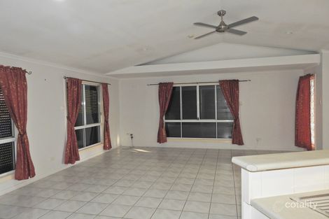 Property photo of 2 Wrasse Court Andergrove QLD 4740