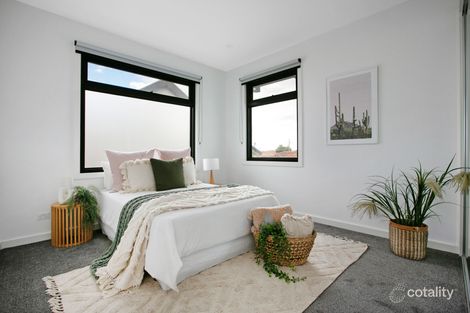 Property photo of 1E Carrington Road Reservoir VIC 3073