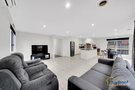 Property photo of 46 Hamish Drive Tarneit VIC 3029