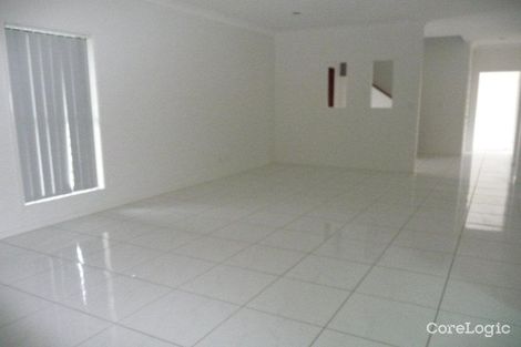 Property photo of 16 Emerson Close Durack QLD 4077