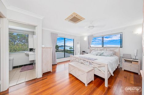 Property photo of 3 Rosslyn Close Lammermoor QLD 4703