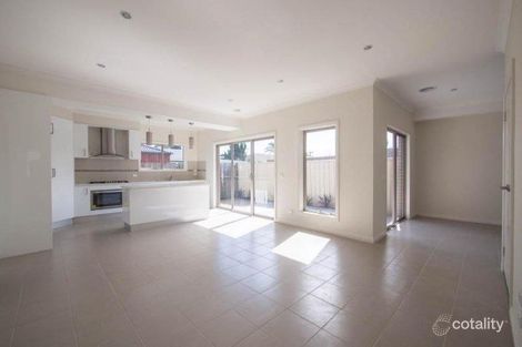 Property photo of 2/15 Bruce Street Fawkner VIC 3060