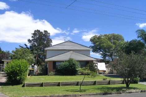 12 Lindesay St, Barrack Heights, NSW 2528