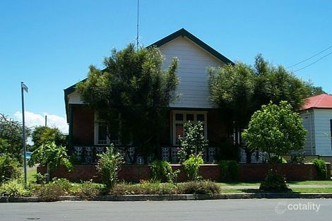 2 Samdon St, Hamilton, NSW 2303