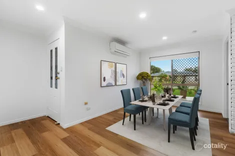 Property photo of 9 Sheppey Place Yamanto QLD 4305