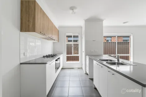 Property photo of 9 Wolfson Street Tarneit VIC 3029