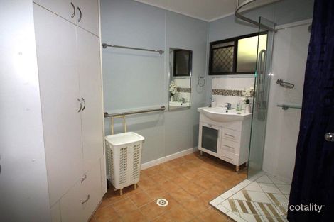 Property photo of 128 Hackett Terrace Richmond Hill QLD 4820