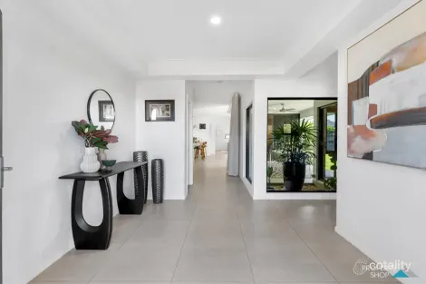 Property photo of 22 Starcke Trail Smithfield QLD 4878