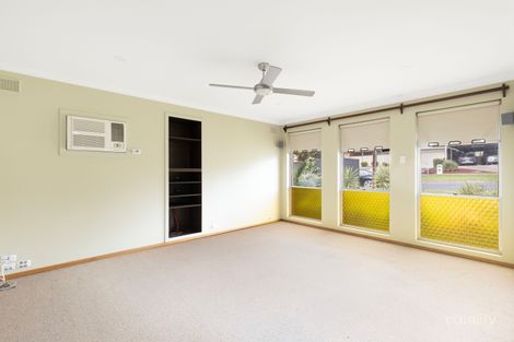 Property photo of 8 Plews Avenue Valley View SA 5093