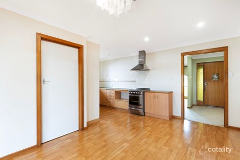 Property photo of 8 Plews Avenue Valley View SA 5093