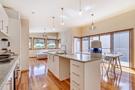 Property photo of 2/3 Lyndara Drive Penguin TAS 7316