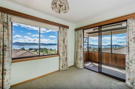 Property photo of 2/55 Fisher Avenue Sandy Bay TAS 7005