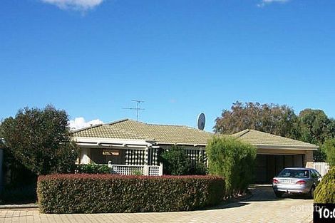 18 St Laurent Cl, Greenfields, WA 6210