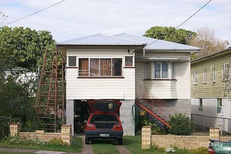 11 Swan Tce, Windsor, QLD 4030