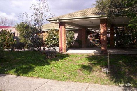 Property photo of 8 Athenium Court Carrum Downs VIC 3201