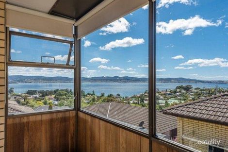 Property photo of 2/55 Fisher Avenue Sandy Bay TAS 7005