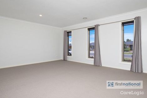 Property photo of 92 Botanica Springs Boulevard Brookfield VIC 3338