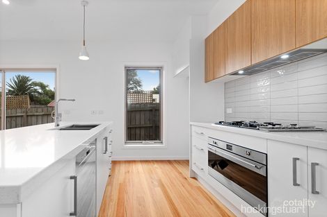 Property photo of 2/131 Boneo Road Rosebud VIC 3939