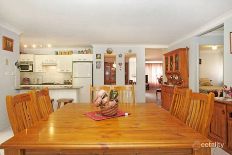 Property photo of 14 Renee Close Lake Haven NSW 2263