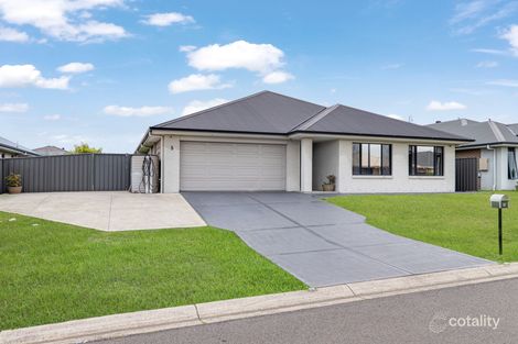 5 Fairway St, Rutherford, NSW 2320