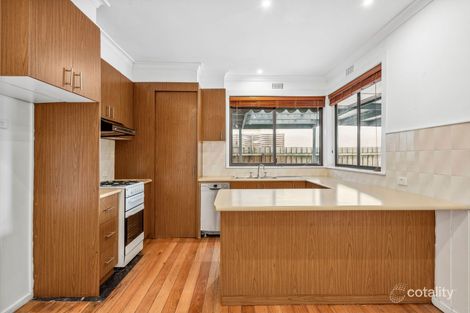 Property photo of 24 Pine Avenue North Shore VIC 3214